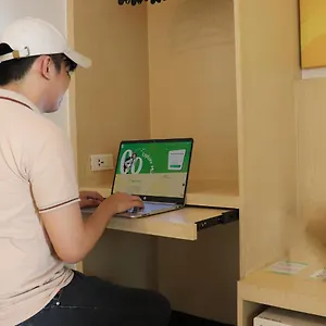 ホテル ゴー ホテルズ エルミタ, マニラ市